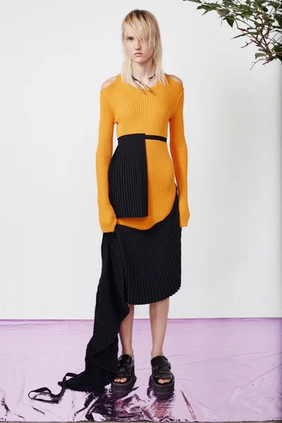 Look 22